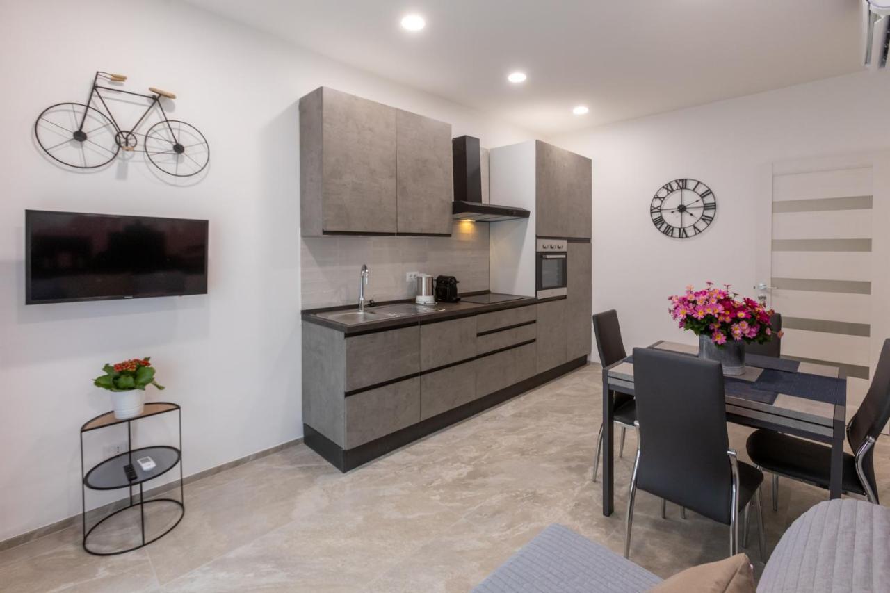 Le Case Di Anna - Holiday Home โรม ภายนอก รูปภาพ
