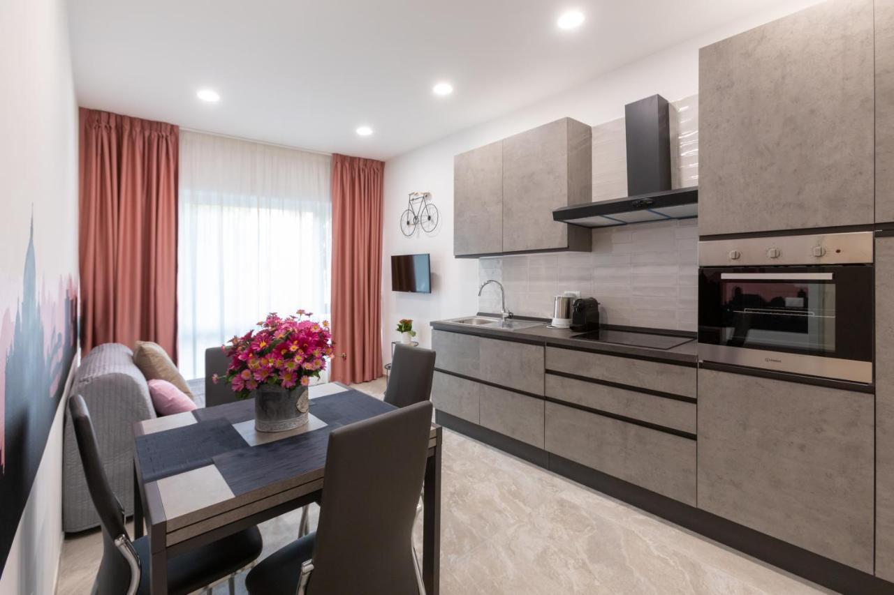 Le Case Di Anna - Holiday Home โรม ภายนอก รูปภาพ